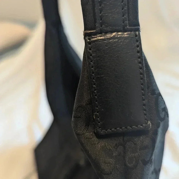 Authentic Gucci Shoulder Handbag Purse GG Double Pocket Black Bag - Picture 8 of 9